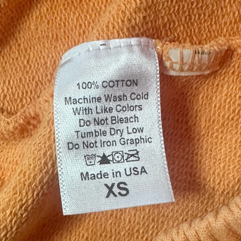 Livin Cool Essential Shorts Orange Julius
